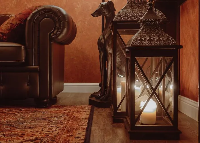 Apartment Main Street *